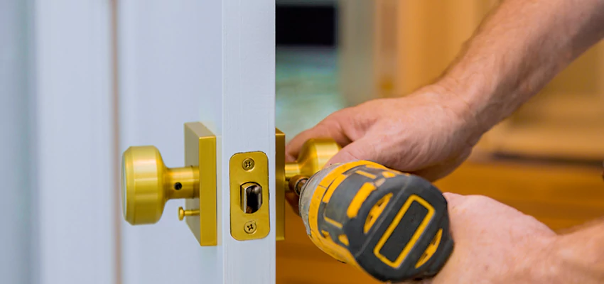 Local Locksmith For Key Fob Replacement in Silver Lakes, California