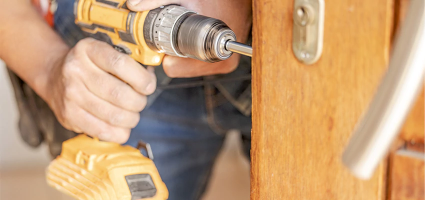 Emergency A1 Locksmith Services in Silver Lakes, California