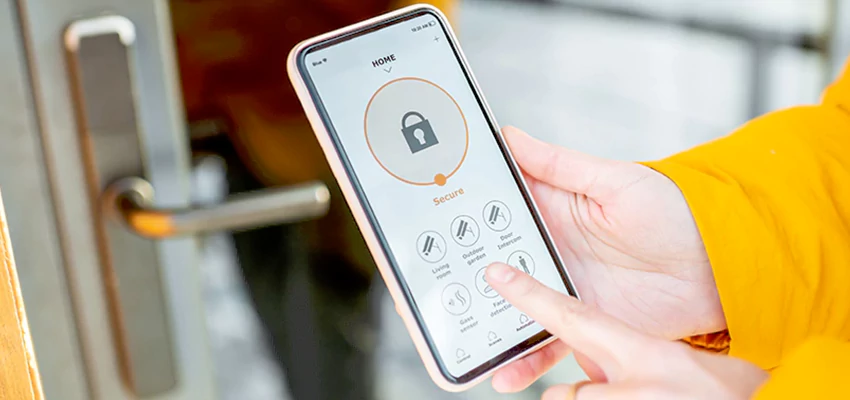 Digital Front Door Lock Repair And Installation in Silver Lakes, California