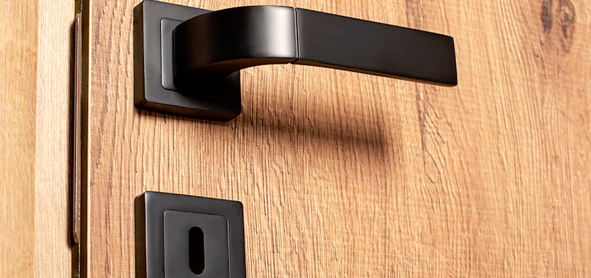 Weekend Lockout Assistance Troubleshooting in Silver Lakes, California