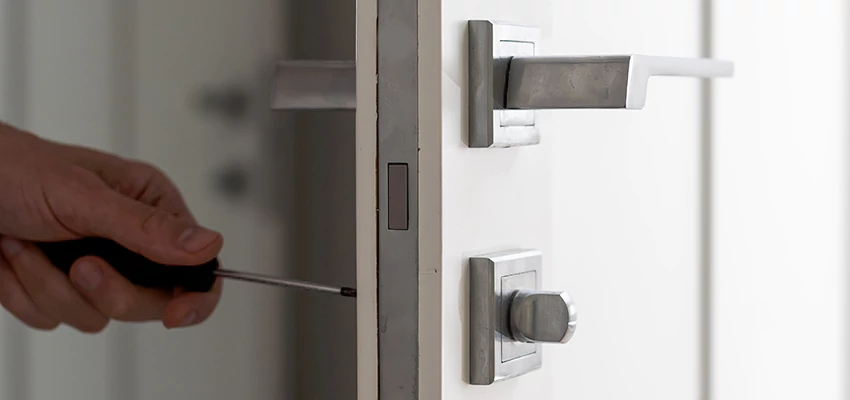 Automotive Lock Installation in Silver Lakes, CA